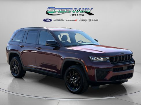 New 2026 Jeep Grand Cherokee Altitude image 1