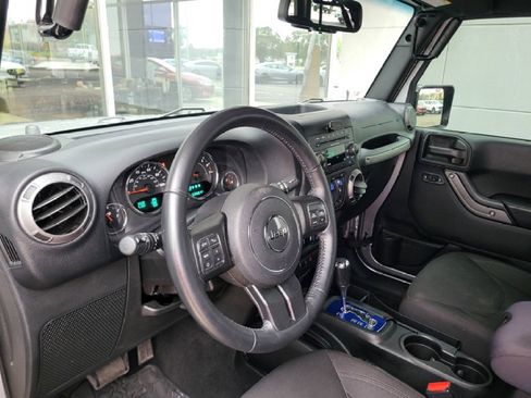 Used 2017 Jeep Wrangler Unlimited Sport w/ Quick Order Package 24S image 30