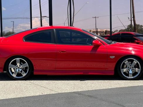 Used 2005 Pontiac GTO image 17