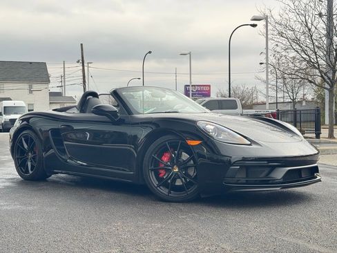 Used 2018 Porsche 718 Boxster GTS image 9