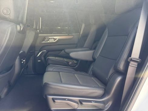 Used 2026 GMC Yukon Denali w/ Denali Reserve Package AWD/4WD image 22