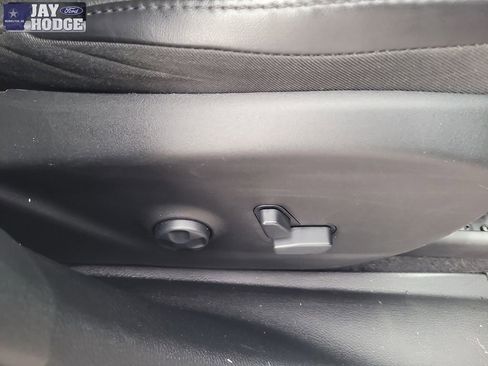 Used 2019 Jeep Cherokee Limited w/ Trailer Tow Group image 34