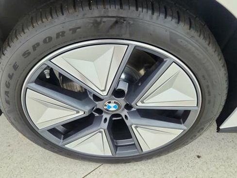 Used 2025 BMW i4 xDrive40i w/ Premium Package image 59