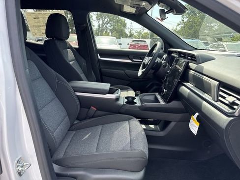 New 2026 GMC Terrain Elevation image 24