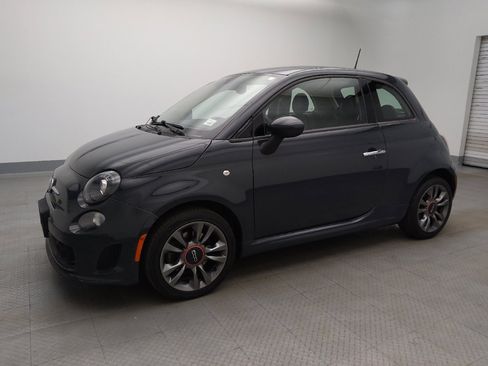 Used 2018 FIAT 500 Pop w/ Urbana Appearance Package FWD image 2