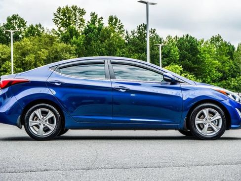 Used 2016 Hyundai Elantra Value Edition FWD image 5