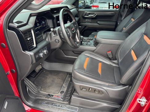 Used 2023 GMC Sierra 1500 AT4 image 9