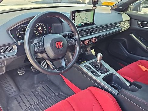 Used 2023 Honda Civic Type R image 15
