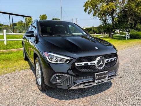 Used 2023 Mercedes-Benz GLA 250 4MATIC image 3