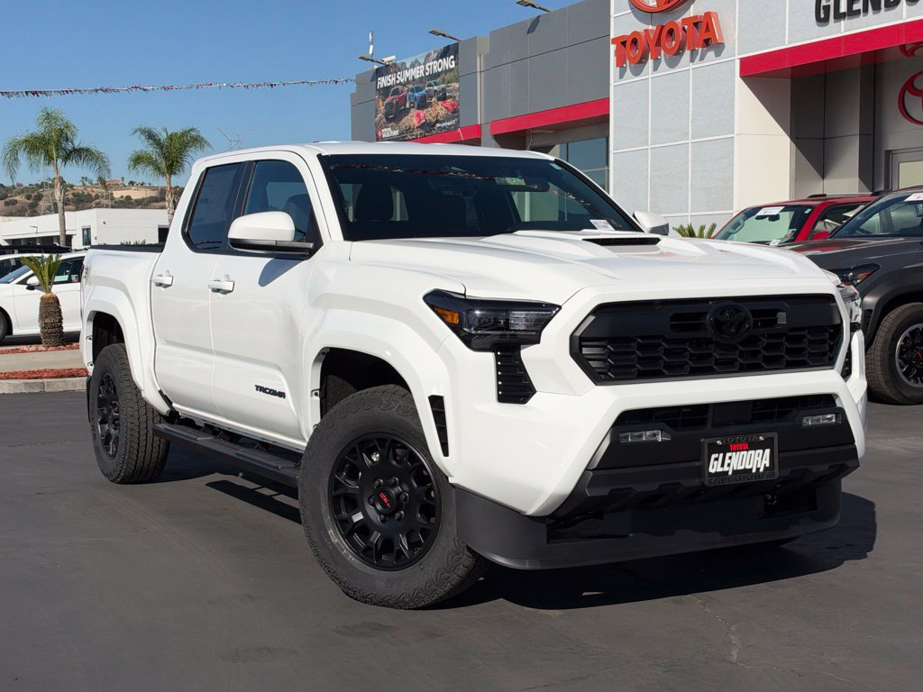 New 2026 Toyota Tacoma TRD Sport RWD image 2