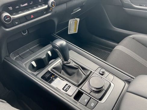 Used 2025 MAZDA CX-50 AWD 2.5 S w/ Weather Package image 40