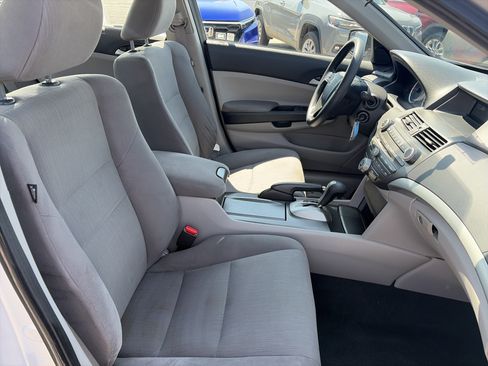 Used 2012 Honda Accord LX image 11