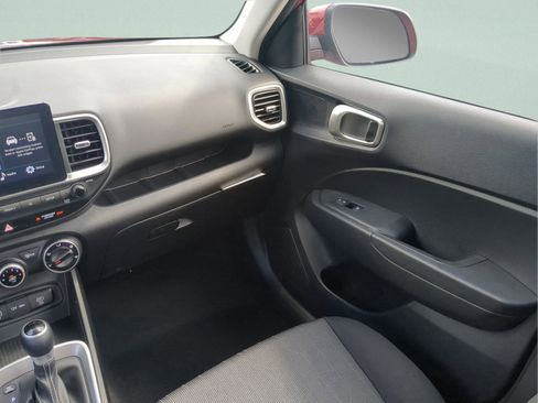 New 2026 Hyundai Venue SE FWD image 24
