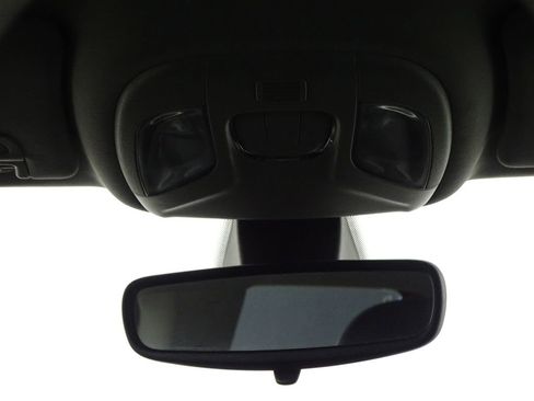 Used 2018 Jeep Compass Sport w/ Mopar Graphics Package image 27