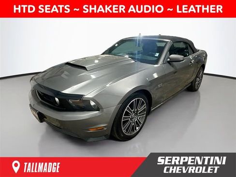 Used 2010 Ford Mustang GT Premium RWD image 1