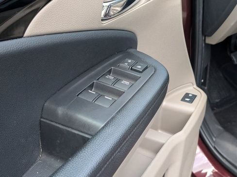 Used 2020 Honda Pilot Touring image 18
