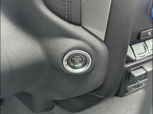 Used 2019 Chevrolet Silverado 1500 LT w/ All-Star Edition AWD/4WD image 29