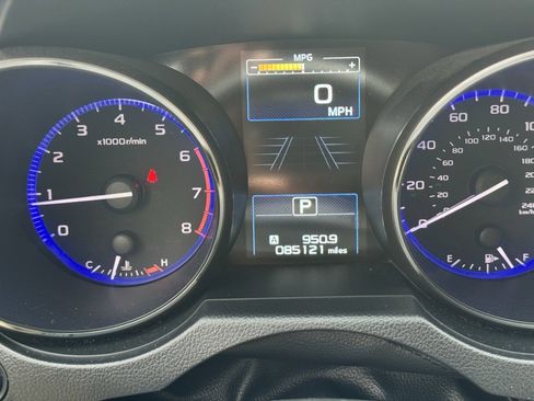 Used 2019 Subaru Outback 2.5i Limited w/ Popular Package #2 image 20