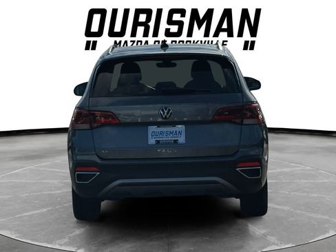 Used 2024 Volkswagen Taos SE image 5