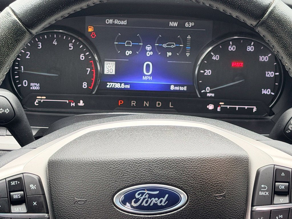 Used 2023 Ford Explorer XLT w/ Equipment Group 202A RWD image 20