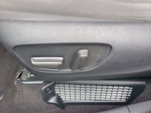 Used 2024 Toyota Sienna LE image 16