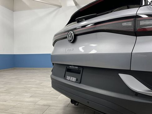 Used 2023 Volkswagen ID.4 Pro S image 33