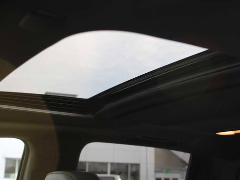 Used 2026 Chevrolet Colorado ZR2 w/ Technology Package image 6