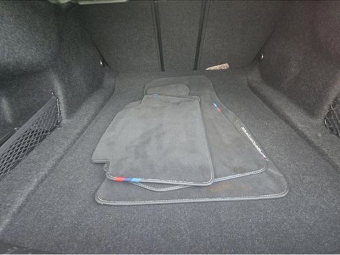 Used 2022 BMW M440i Coupe w/ Premium Package image 18