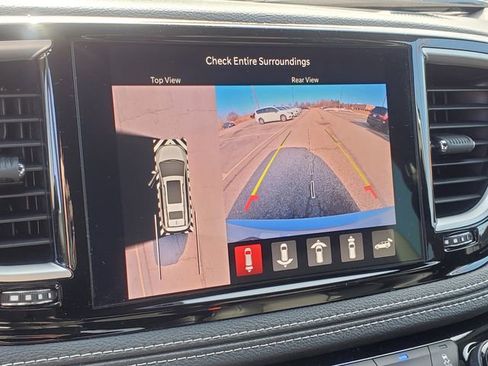 New 2026 Chrysler Pacifica Select image 17