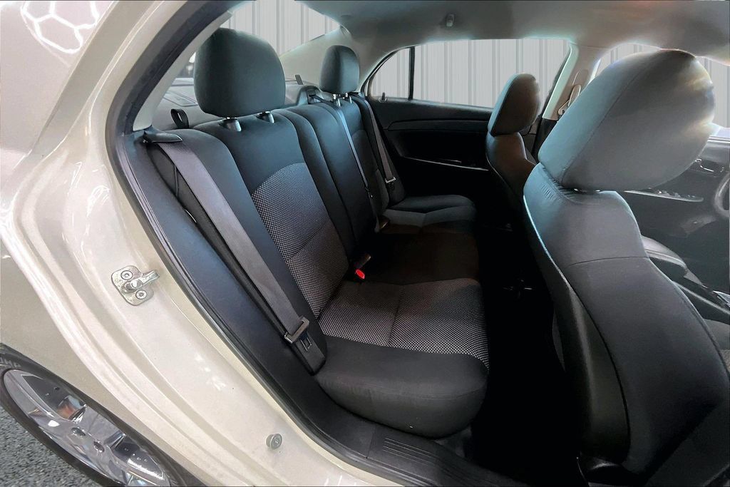 Used 2012 Chevrolet Malibu LT w/ 1LT All-Star Package FWD image 23