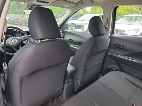 New 2025 Nissan Kicks Play S image 23