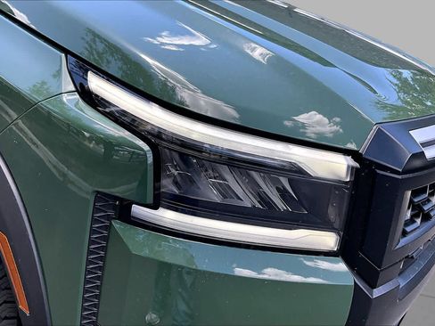 New 2026 Nissan Frontier PRO-4X w/ Pro Premium Package AWD/4WD image 13