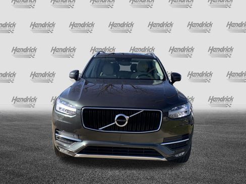 Used 2018 Volvo XC90 T6 Momentum w/ Momentum Plus Package image 3