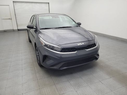 Used 2024 Kia Forte LXS FWD image 14