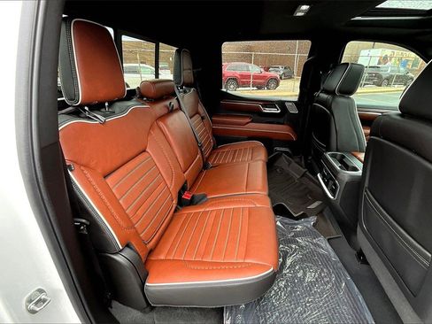 Used 2024 GMC Sierra 1500 Denali Ultimate image 27