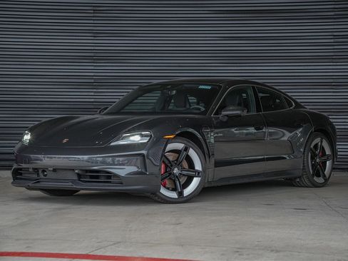 New 2025 Porsche Taycan 4S image 1