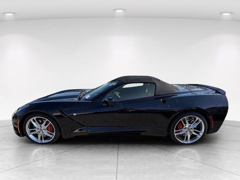 Used 2019 Chevrolet Corvette Stingray Convertible RWD image 4