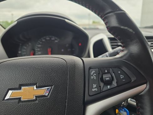 Used 2017 Chevrolet Sonic LT FWD image 20