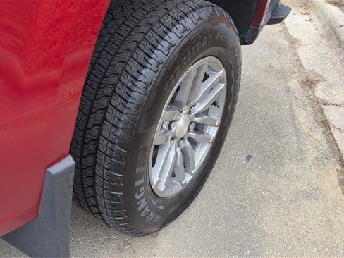 Used 2023 Chevrolet Colorado LT w/ LT Convenience Package II image 16