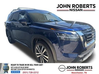 Used 2024 Nissan Pathfinder Platinum w/ Cargo Package
