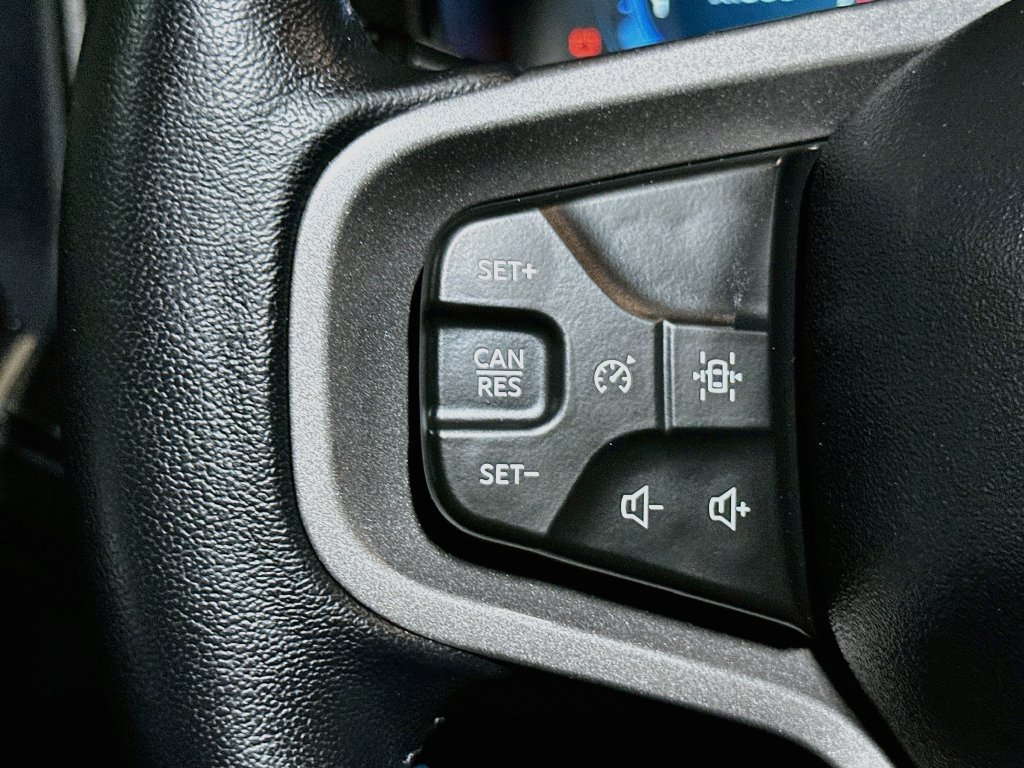 Used 2025 Ford Bronco Badlands AWD/4WD image 31