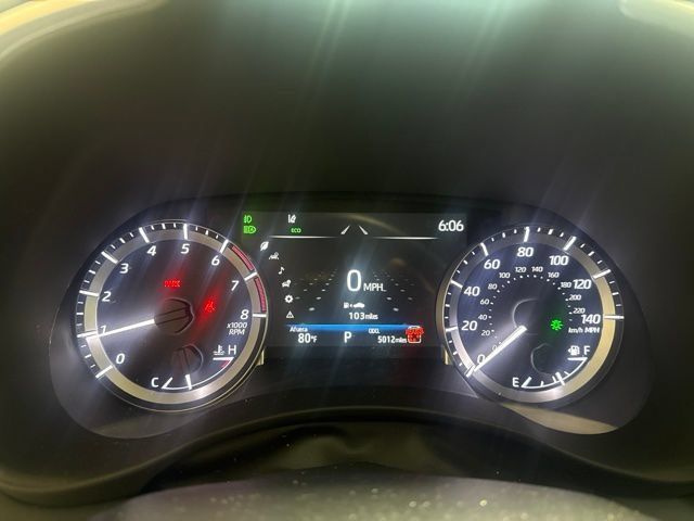 Used 2026 Toyota Highlander XLE AWD/4WD image 14