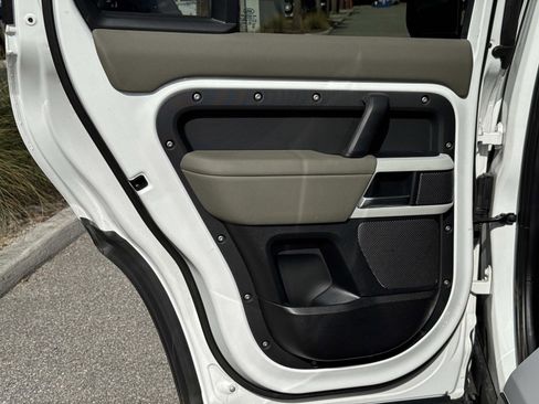 Certified 2024 Land Rover Defender 110 S image 11