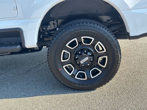 New 2026 Ford F250 Platinum AWD/4WD image 48
