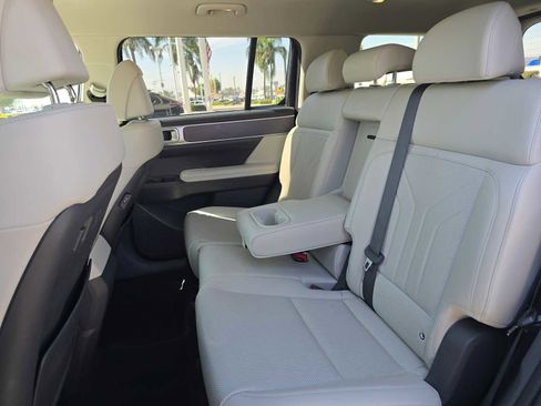 Used 2024 Hyundai Santa Fe SEL image 18