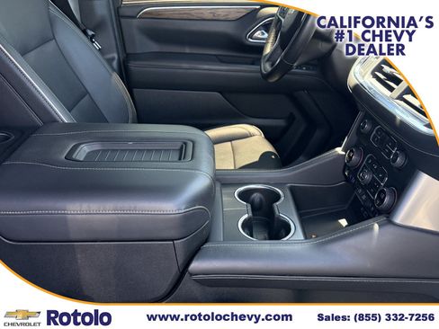 Used 2023 Chevrolet Tahoe Premier AWD/4WD image 9