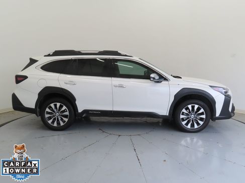 Used 2023 Subaru Outback Touring XT image 2