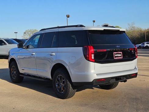 New 2026 Ford Expedition Tremor image 9