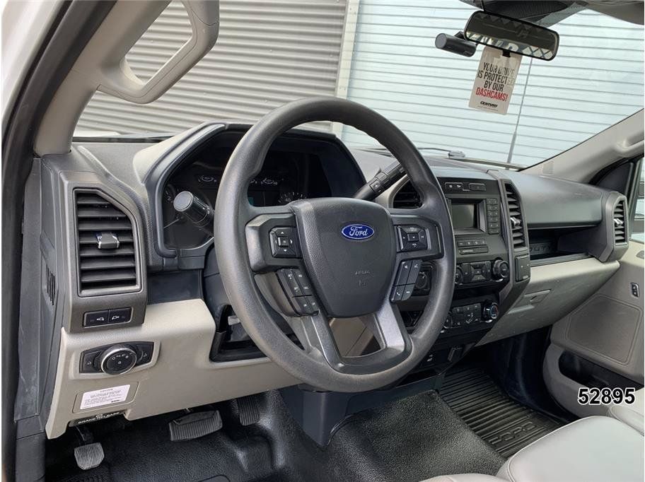 Used 2022 Ford F550 4x4 Regular Cab Super Duty image 28
