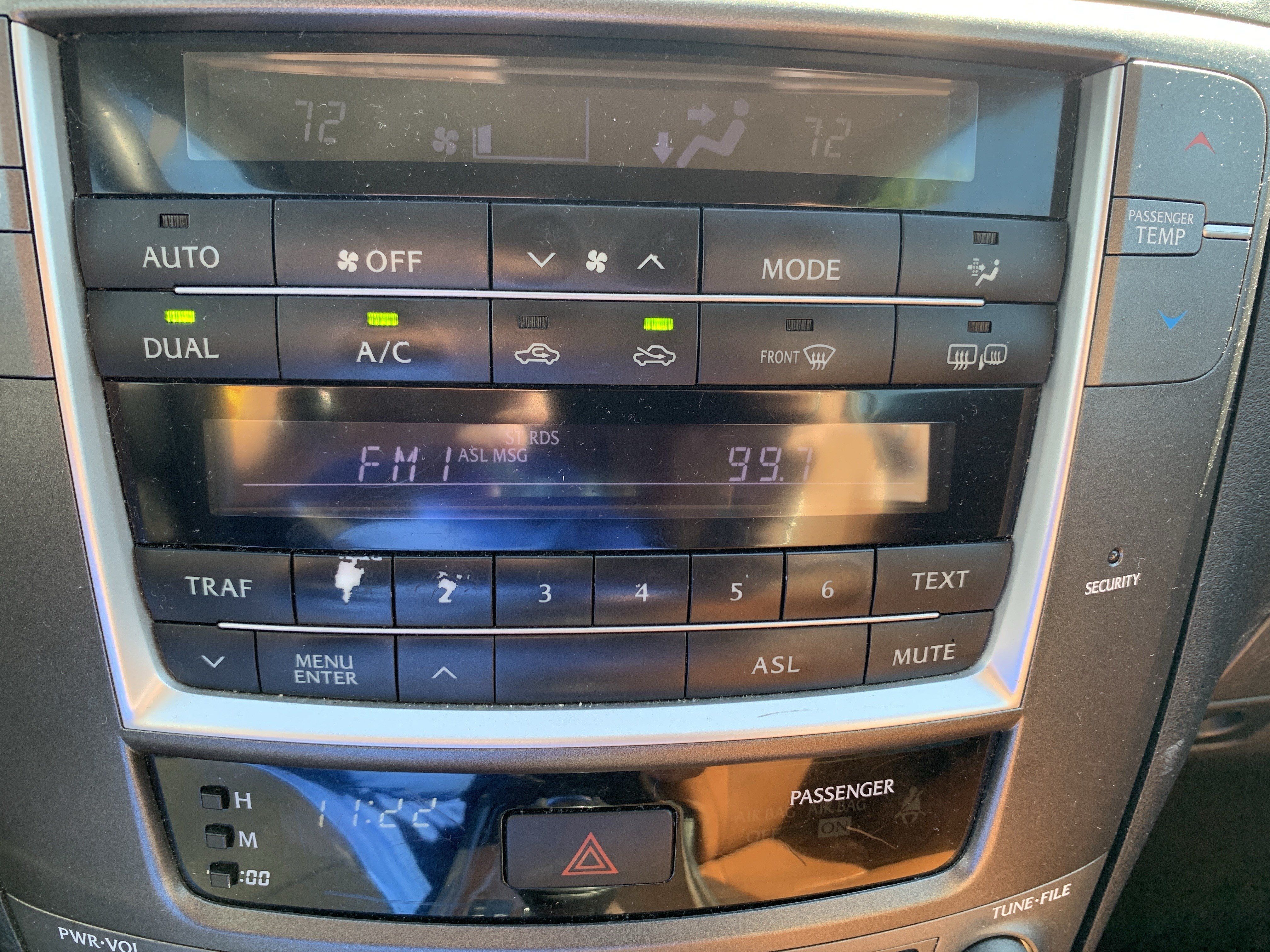 Used 2012 Lexus IS 250C w/ Luxury Pkg RWD image 23